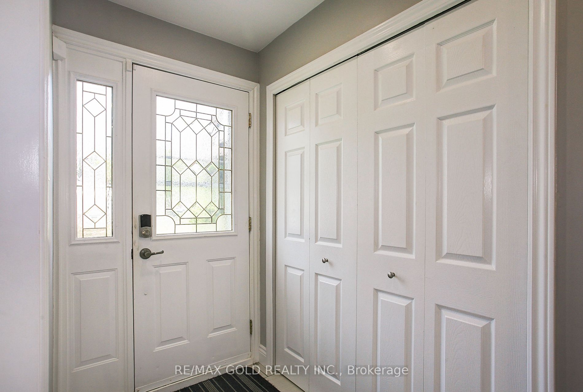 103 Avonmore Cres