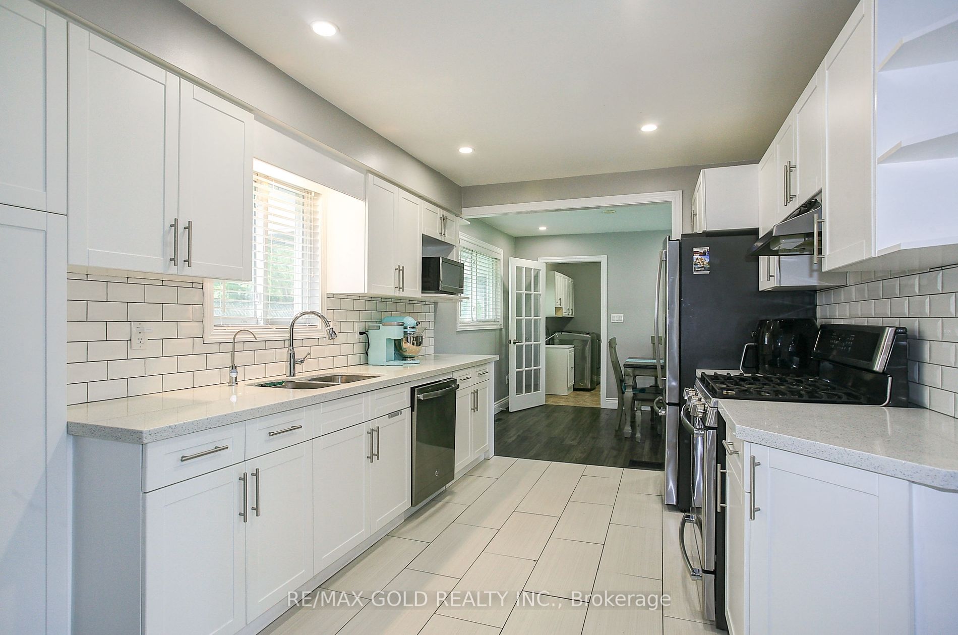 103 Avonmore Cres