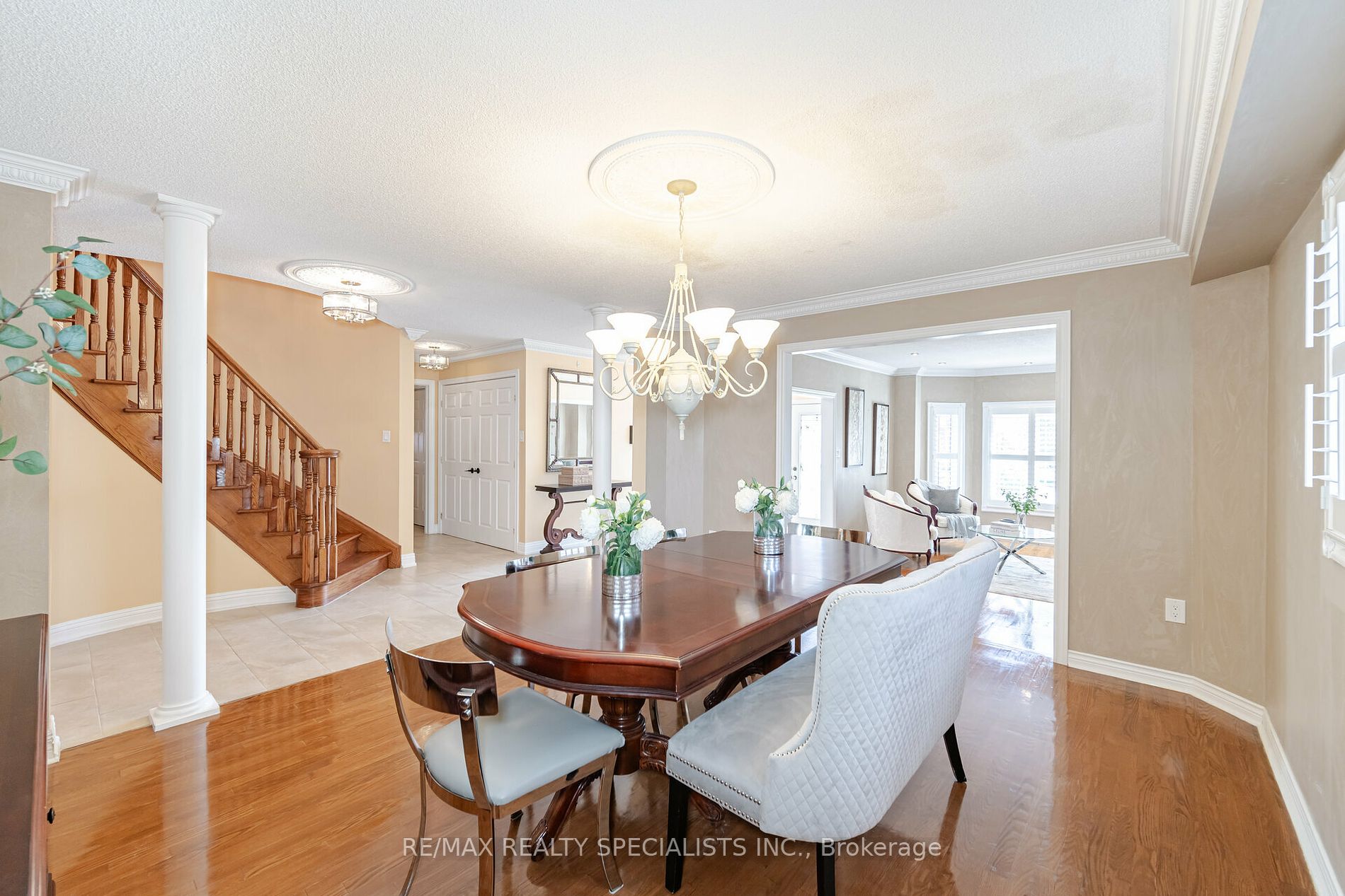 3353 Azelia Crt