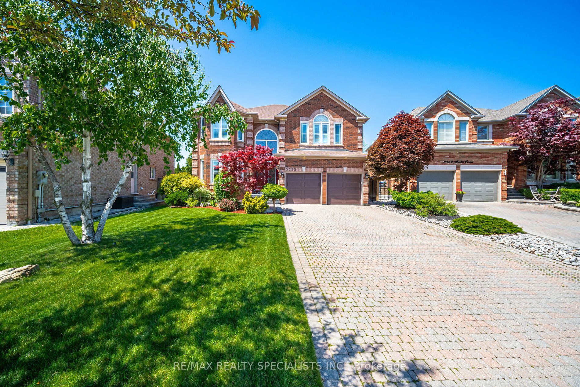 3353 Azelia Crt