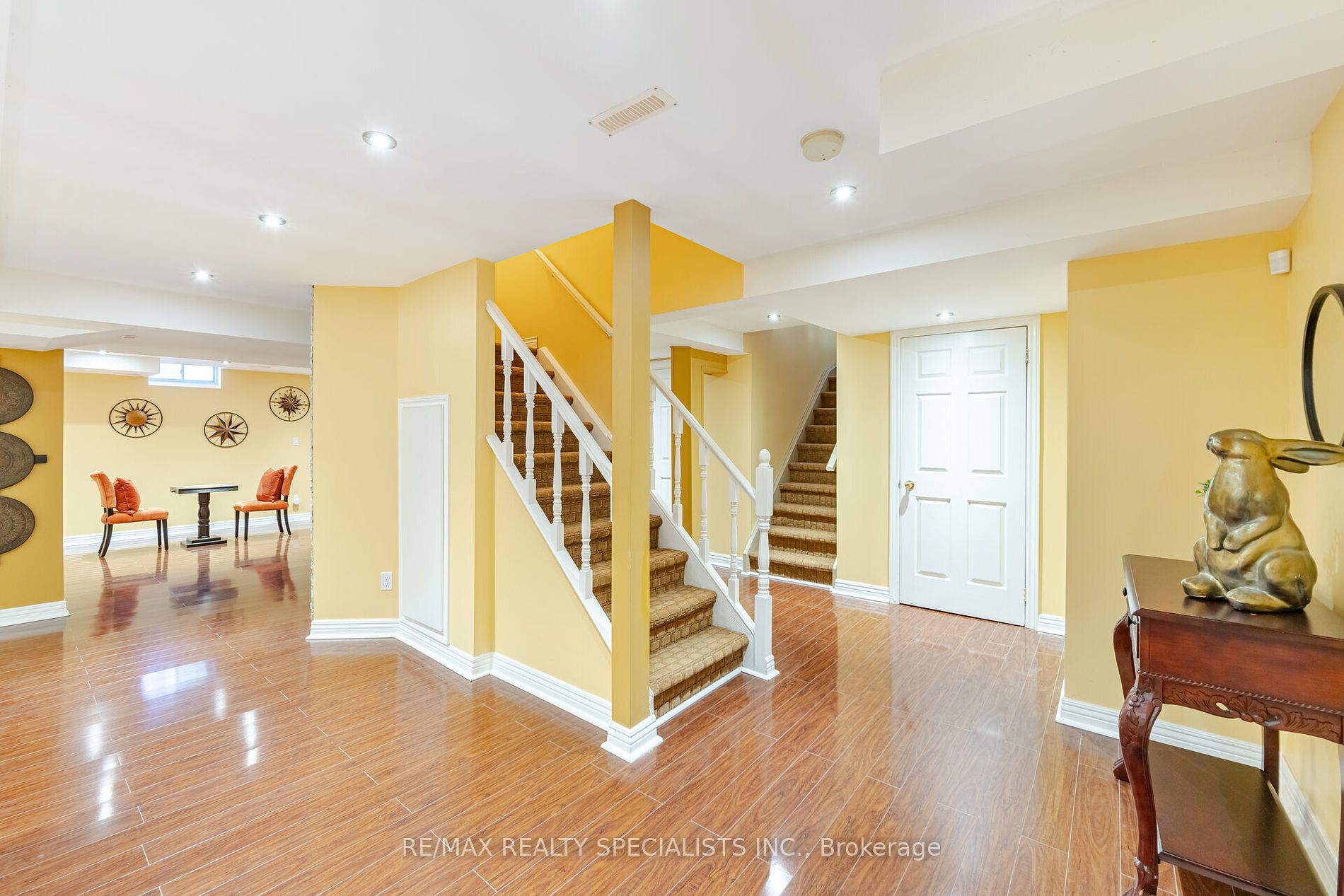 3353 Azelia Crt