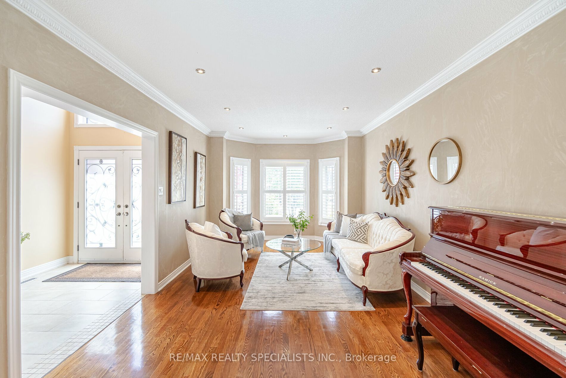 3353 Azelia Crt