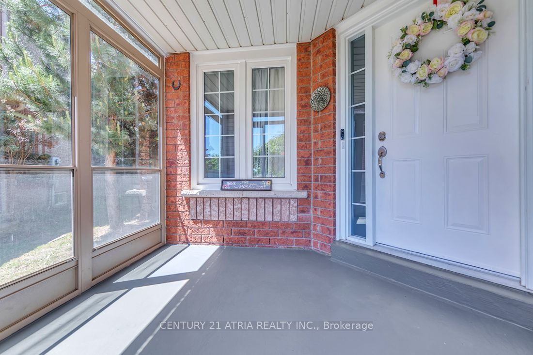 7159 Spyglass Crescent