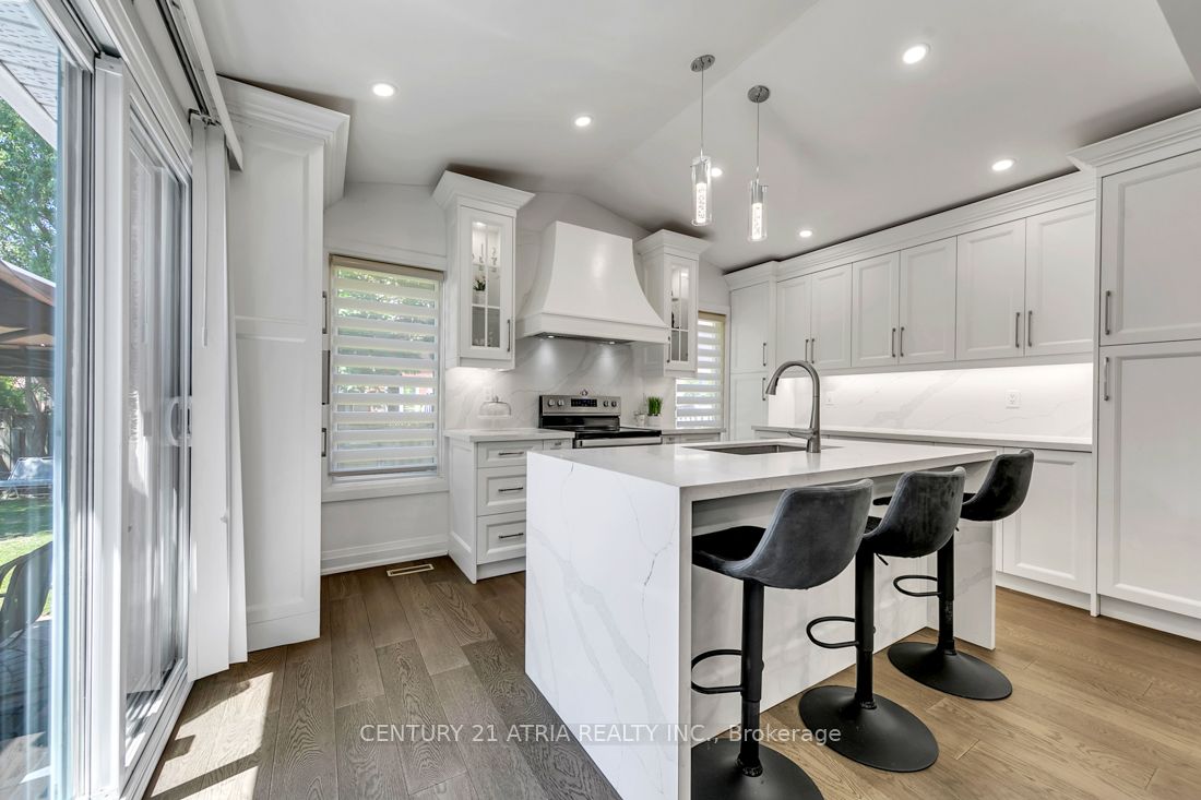 7159 Spyglass Crescent