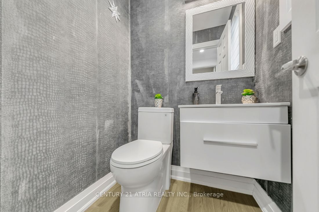 7159 Spyglass Crescent