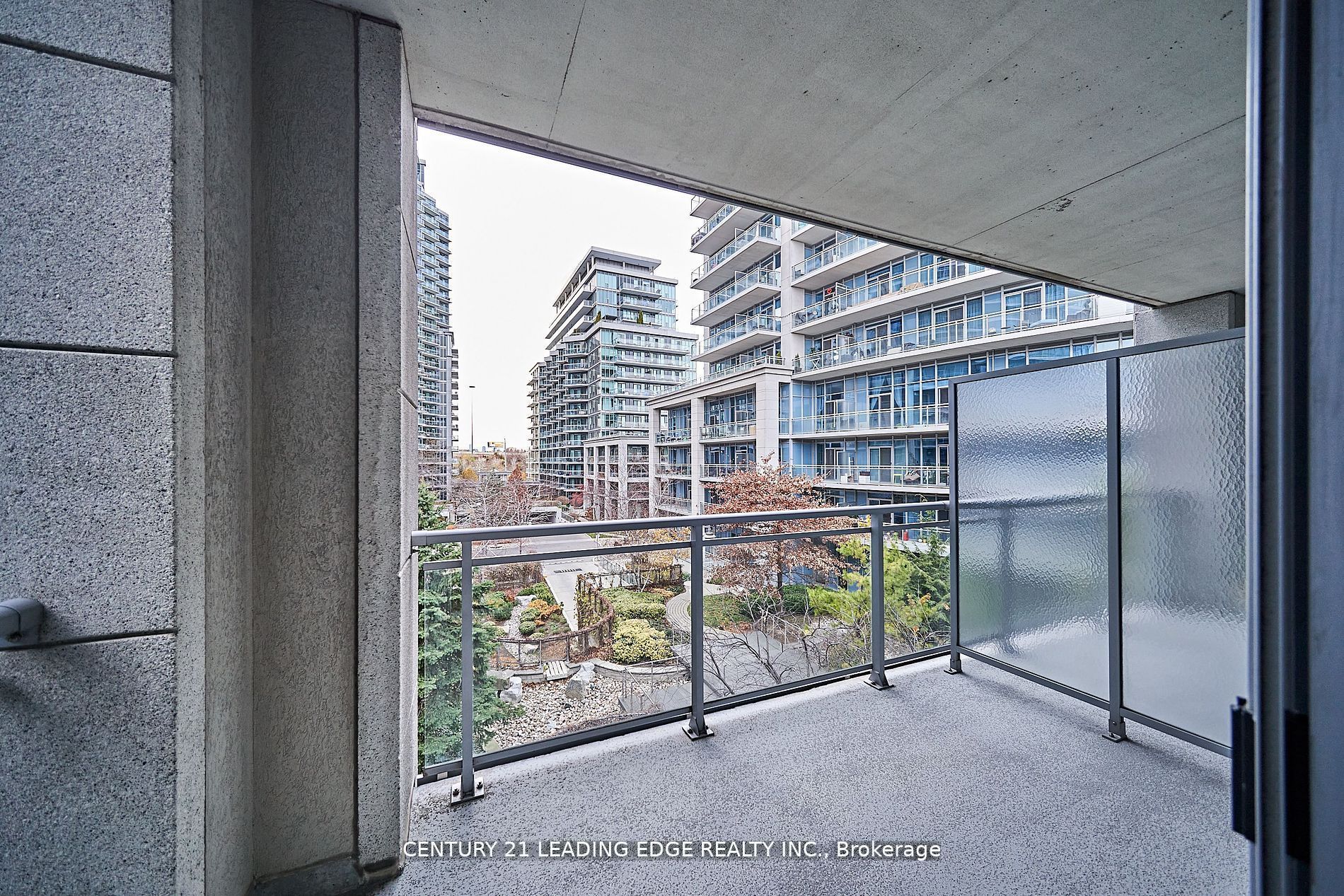 58 Marine Parade Dr, #331
