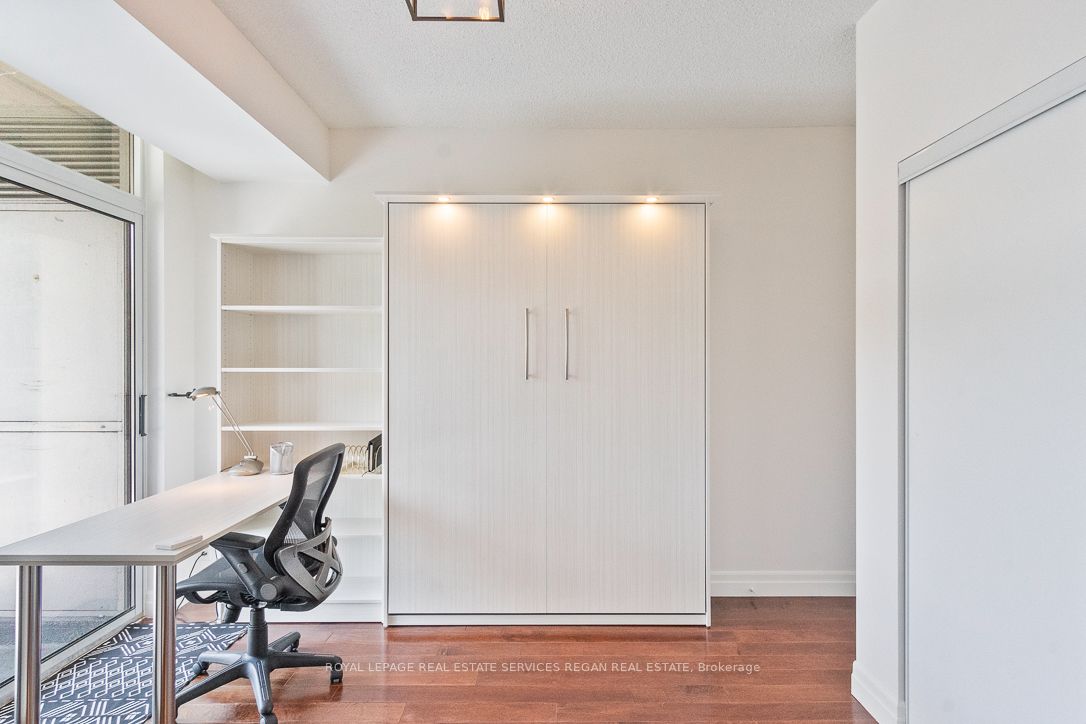 80 Port Street E, #208