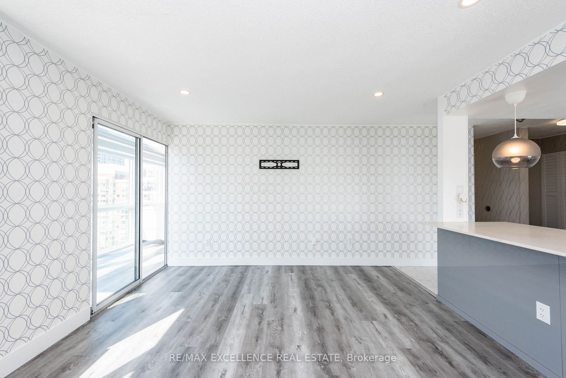350 Webb Drive, #2301
