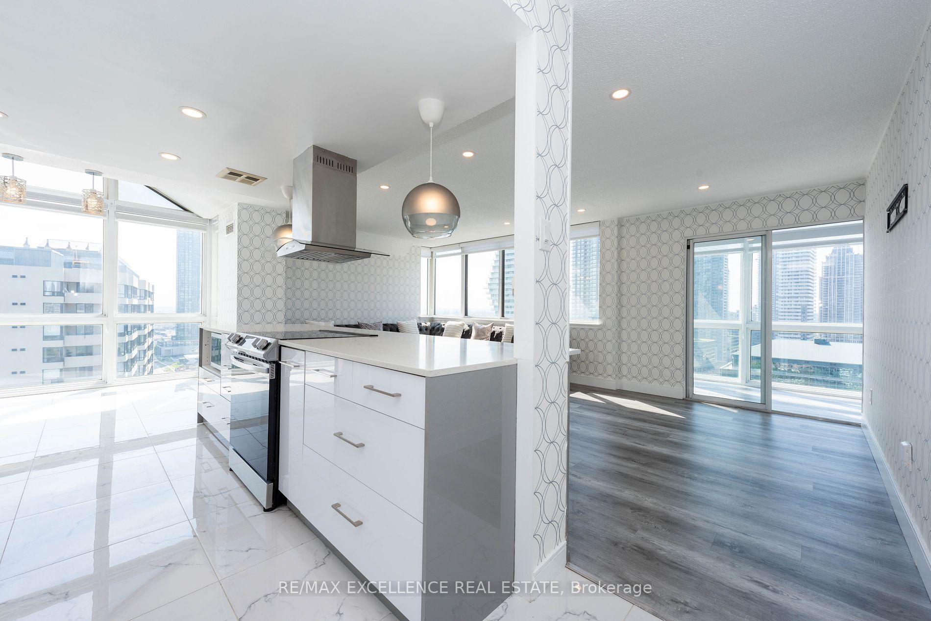 350 Webb Drive, #2301