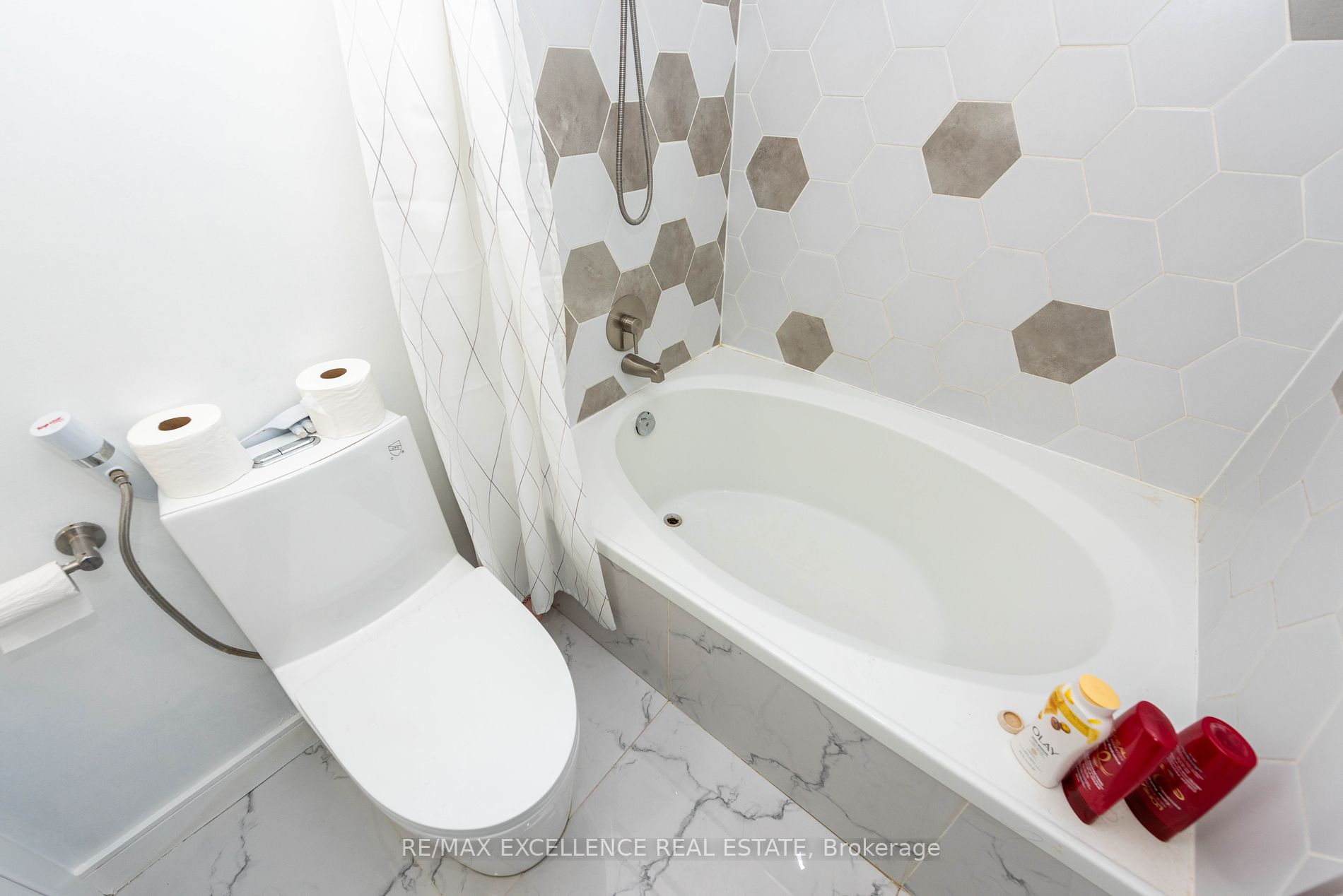 350 Webb Drive, #2301