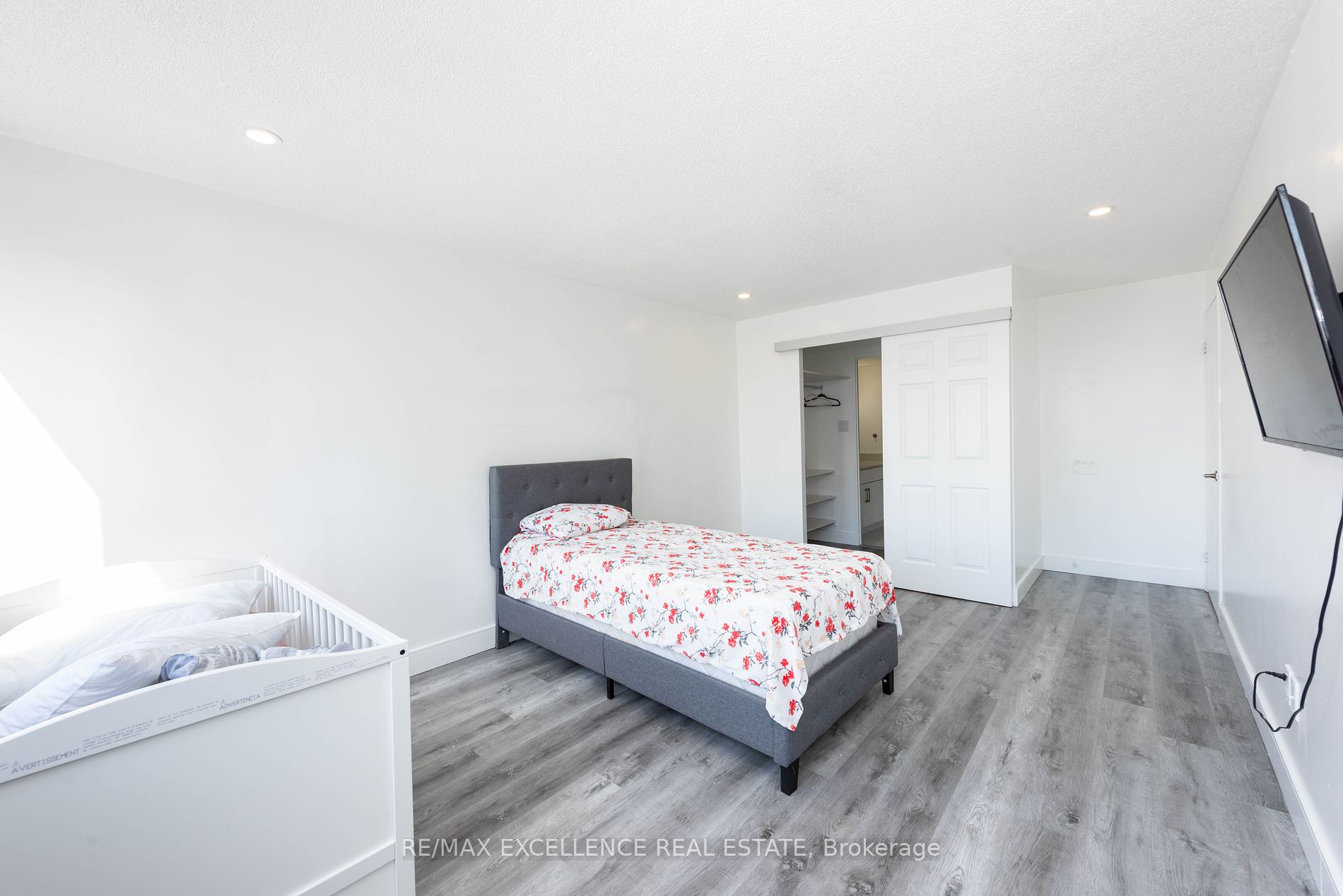 350 Webb Drive, #2301