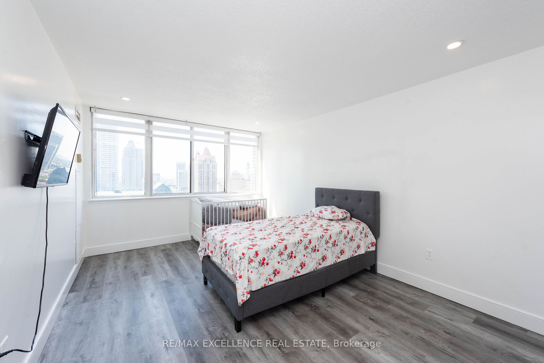 350 Webb Drive, #2301