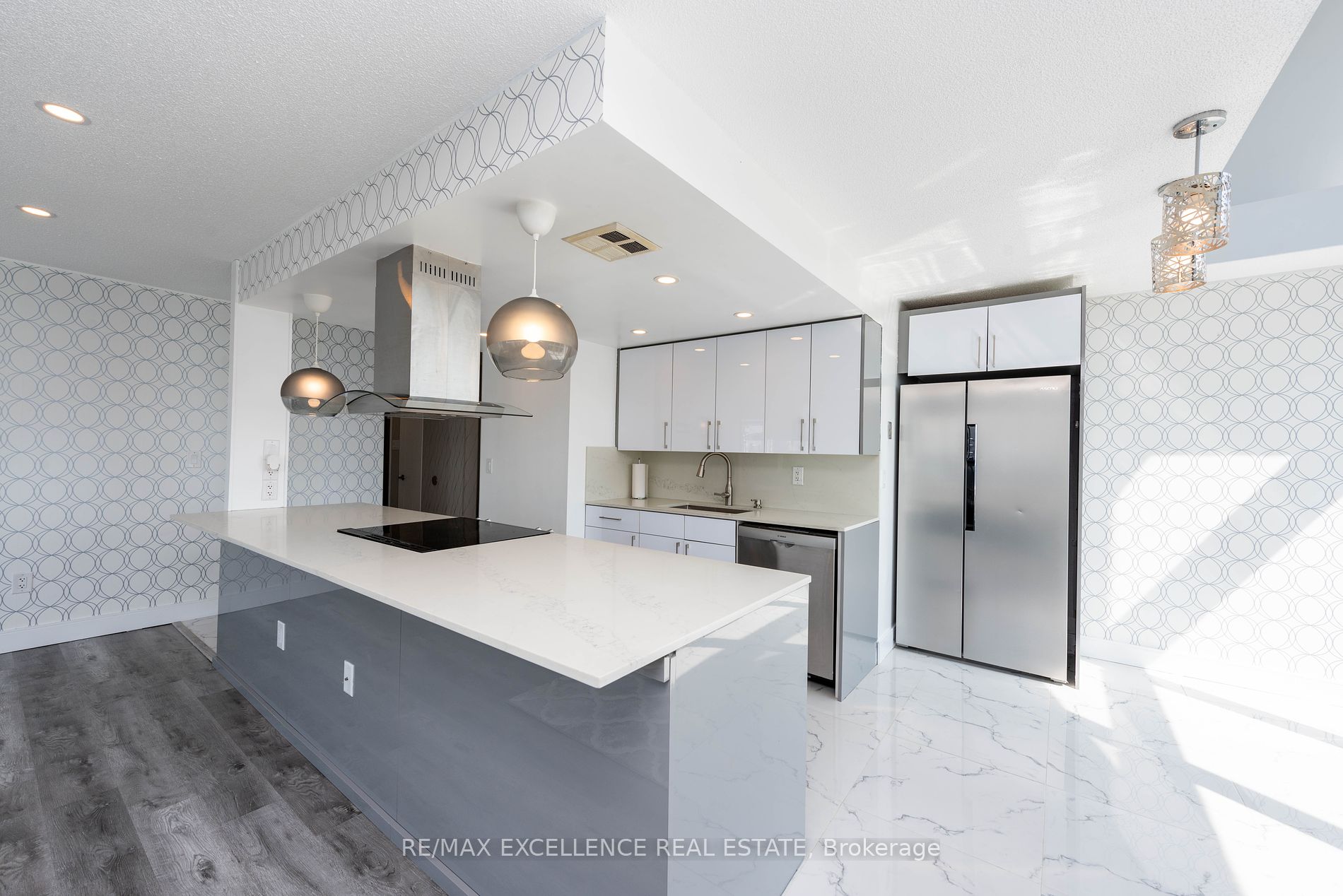 350 Webb Drive, #2301