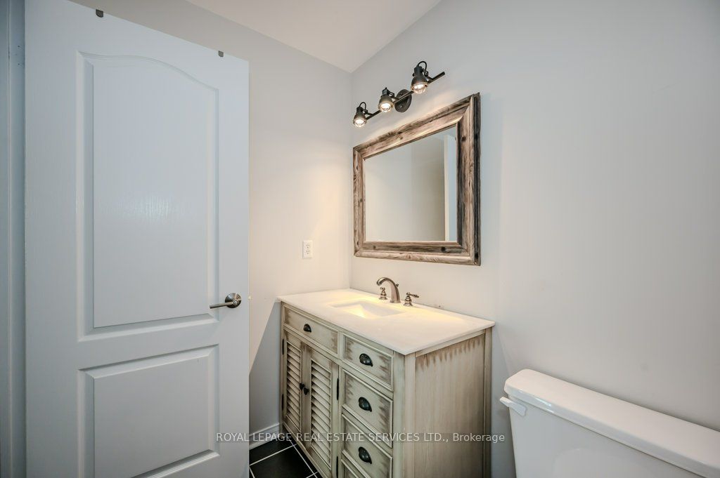 1084 Queen St W, #48B