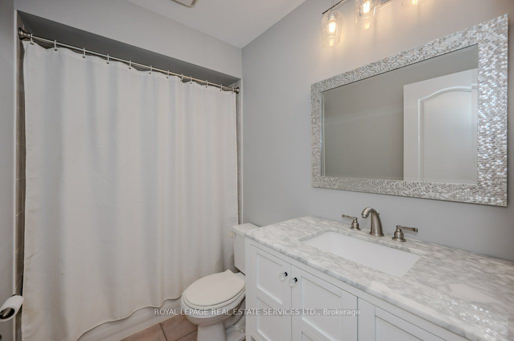 1084 Queen St W, #48B