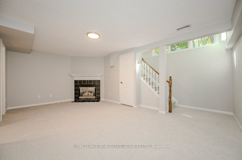 1084 Queen St W, #48B