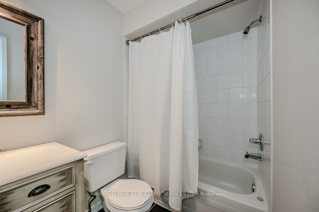 1084 Queen St W, #48B