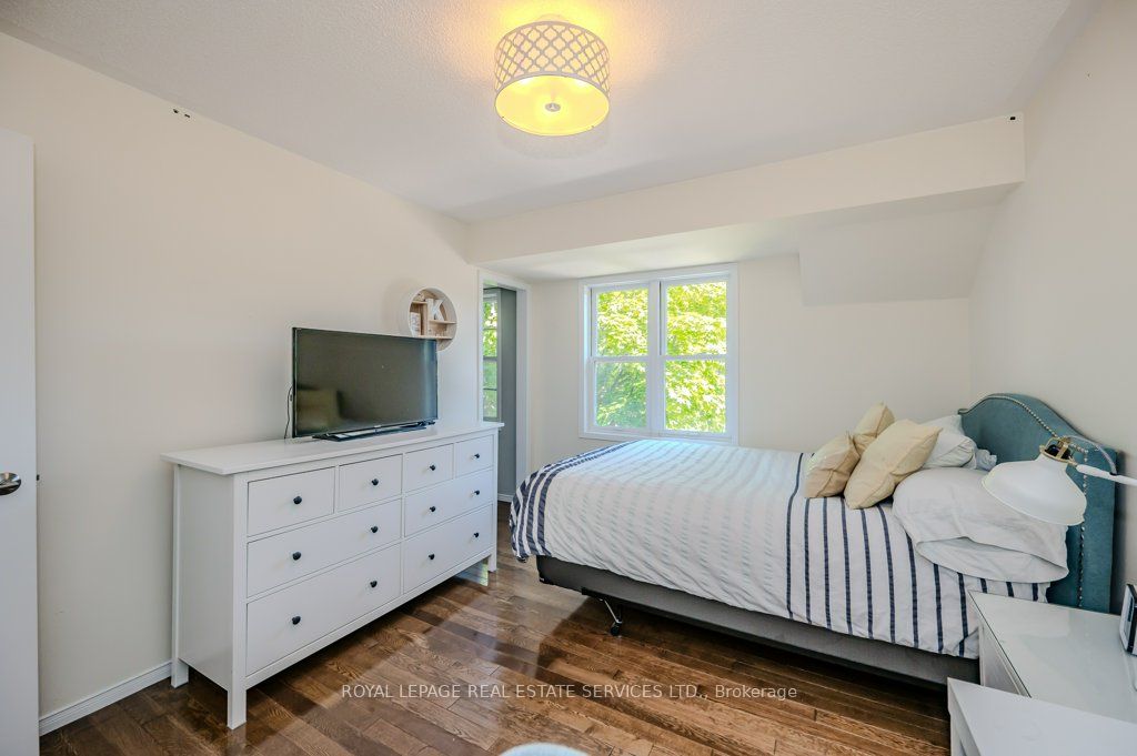 1084 Queen St W, #48B