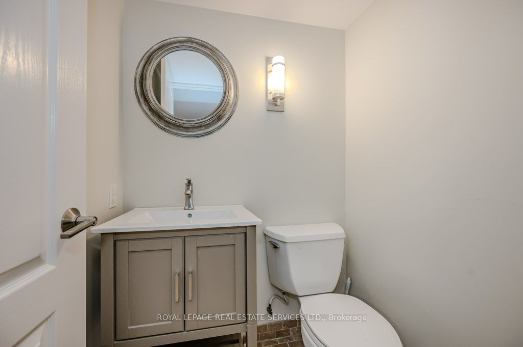 1084 Queen St W, #48B
