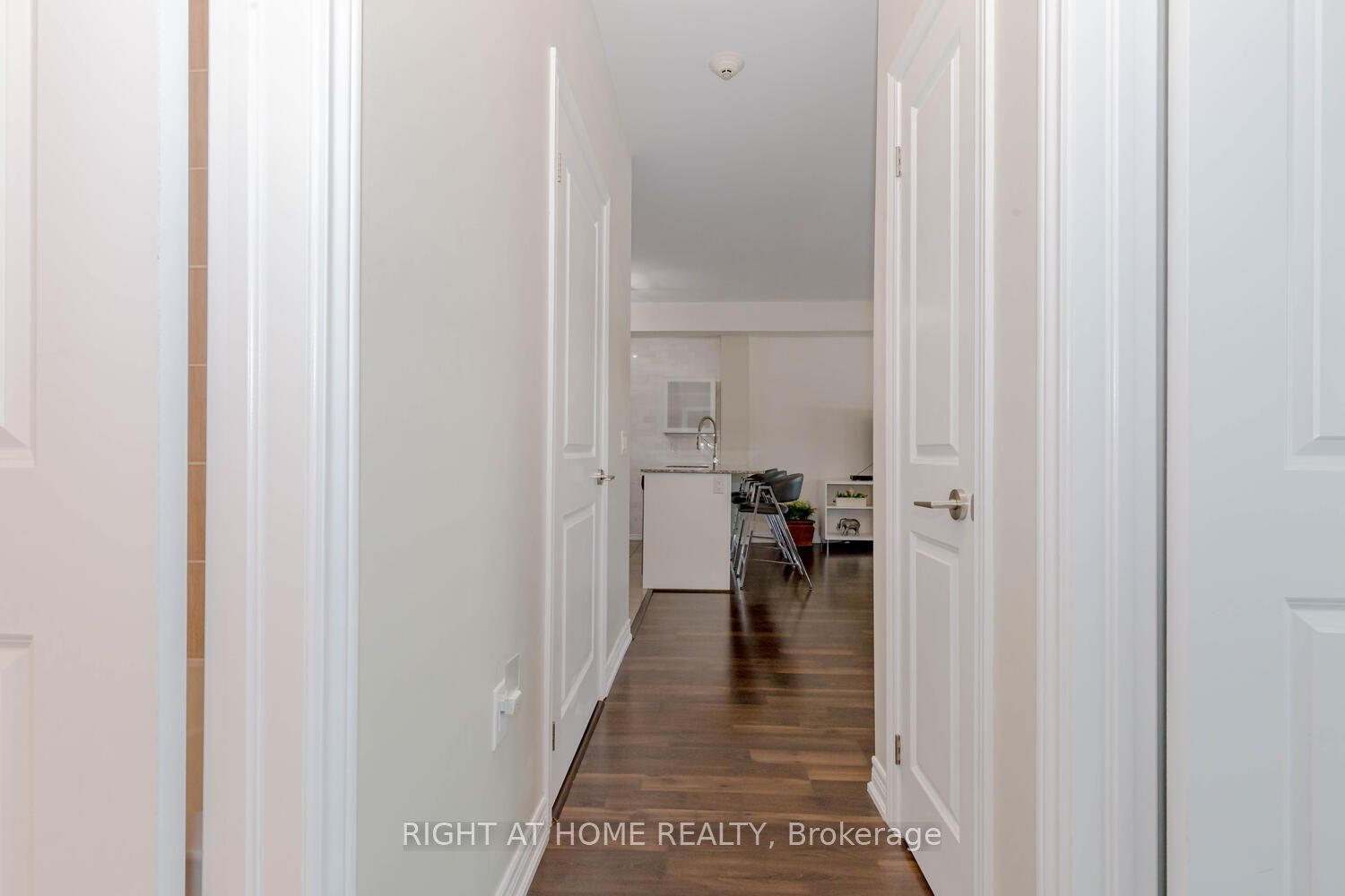 2370 Khalsa Gate, #207