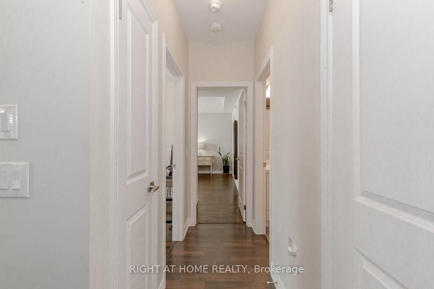 2370 Khalsa Gate, #207