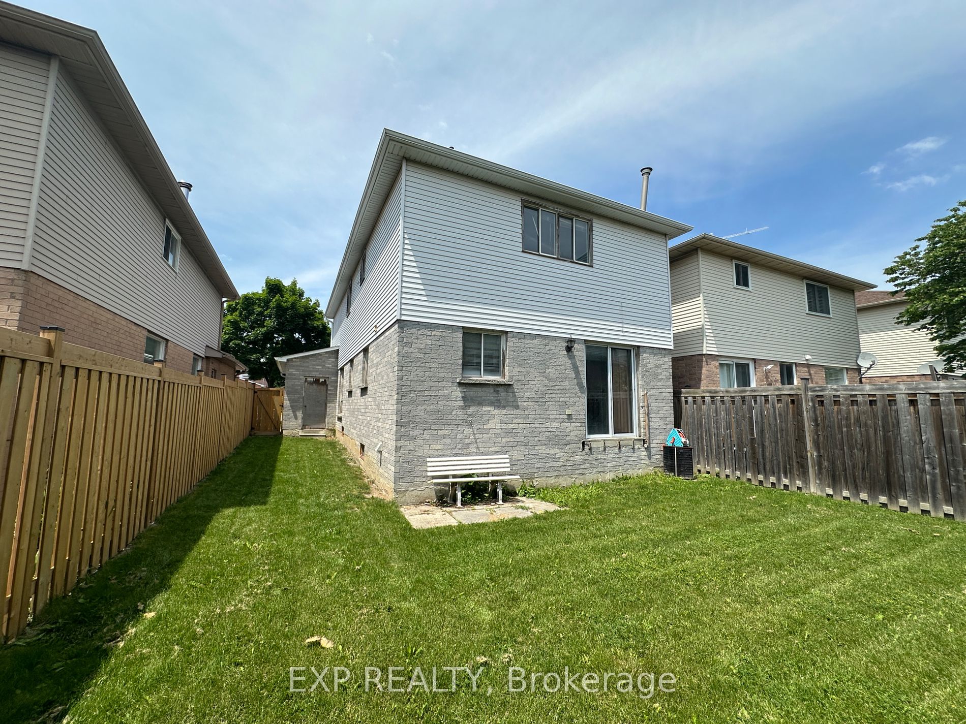 277 Wallenberg Crescent