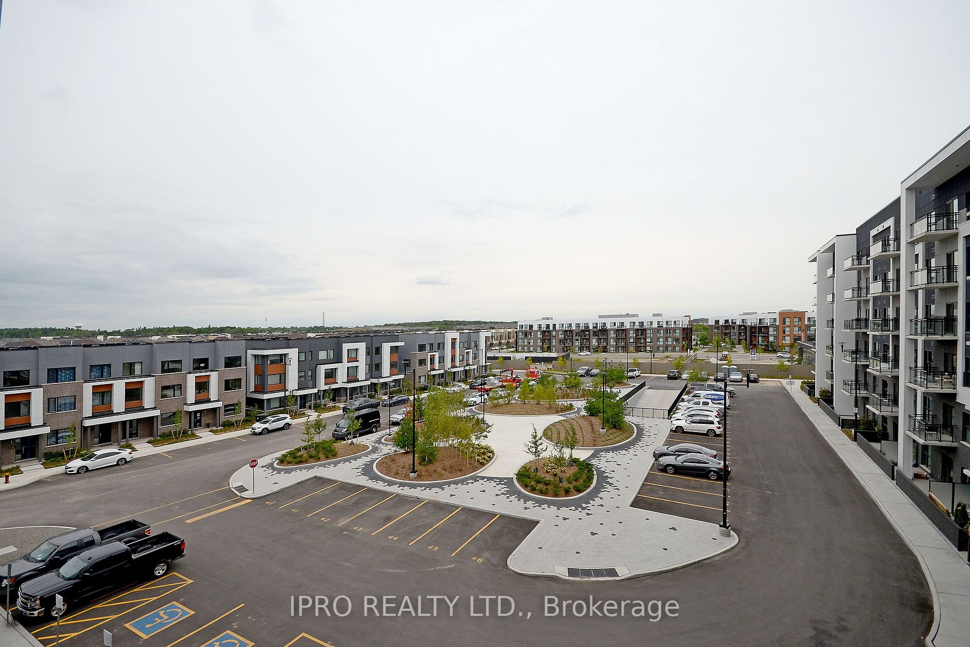 128 Grovewood Common, #435