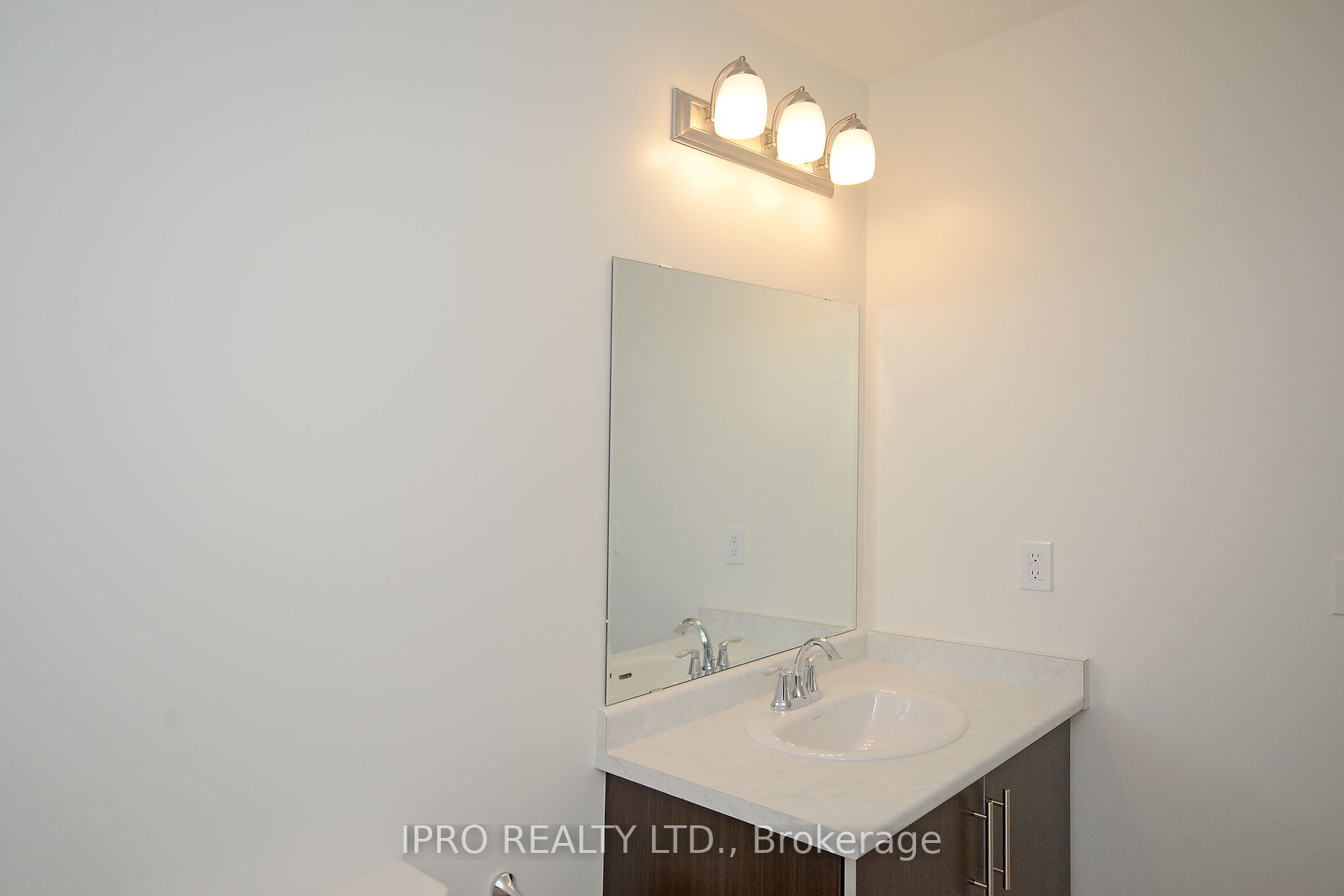 128 Grovewood Common, #435