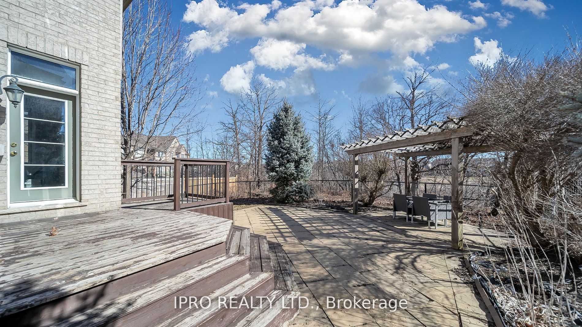 4 Quatro Cres