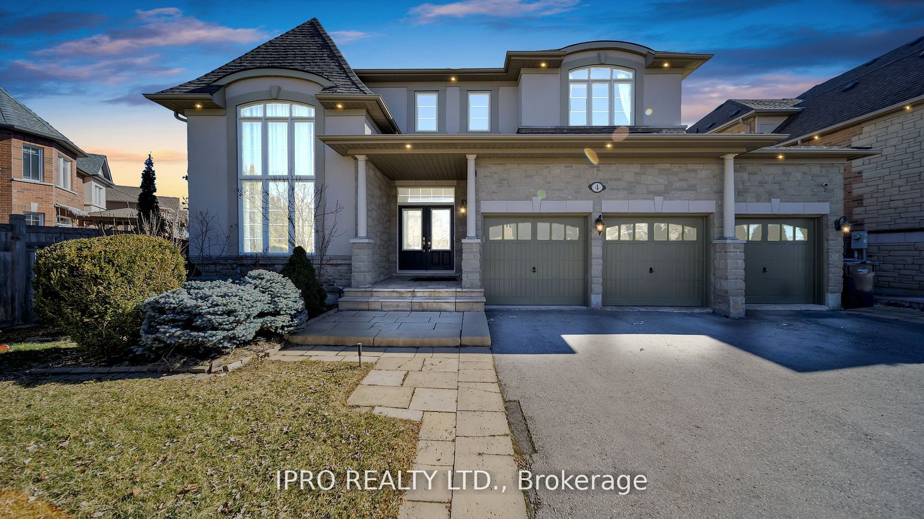 4 Quatro Cres