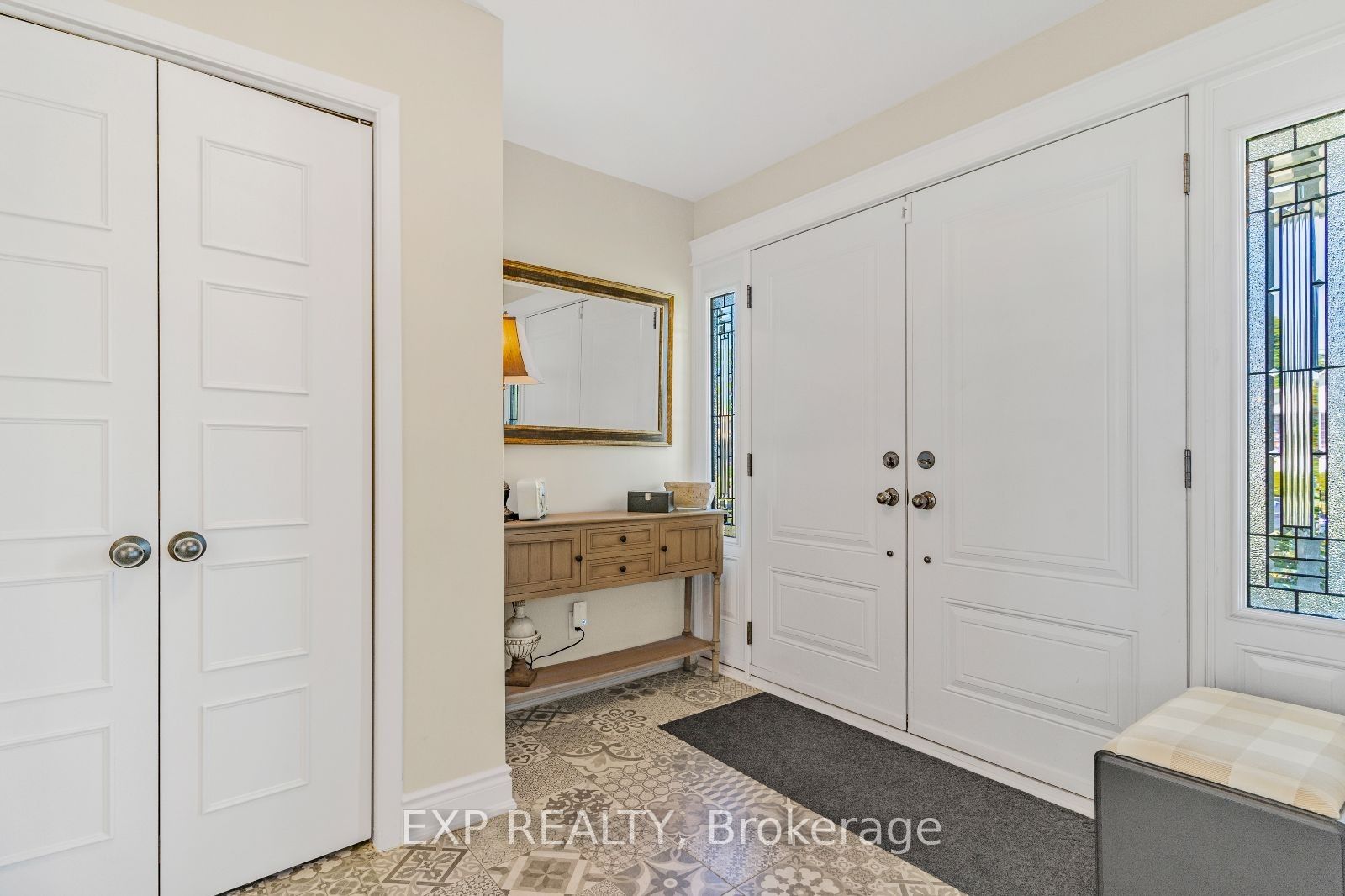 27 Caldwell Crescent