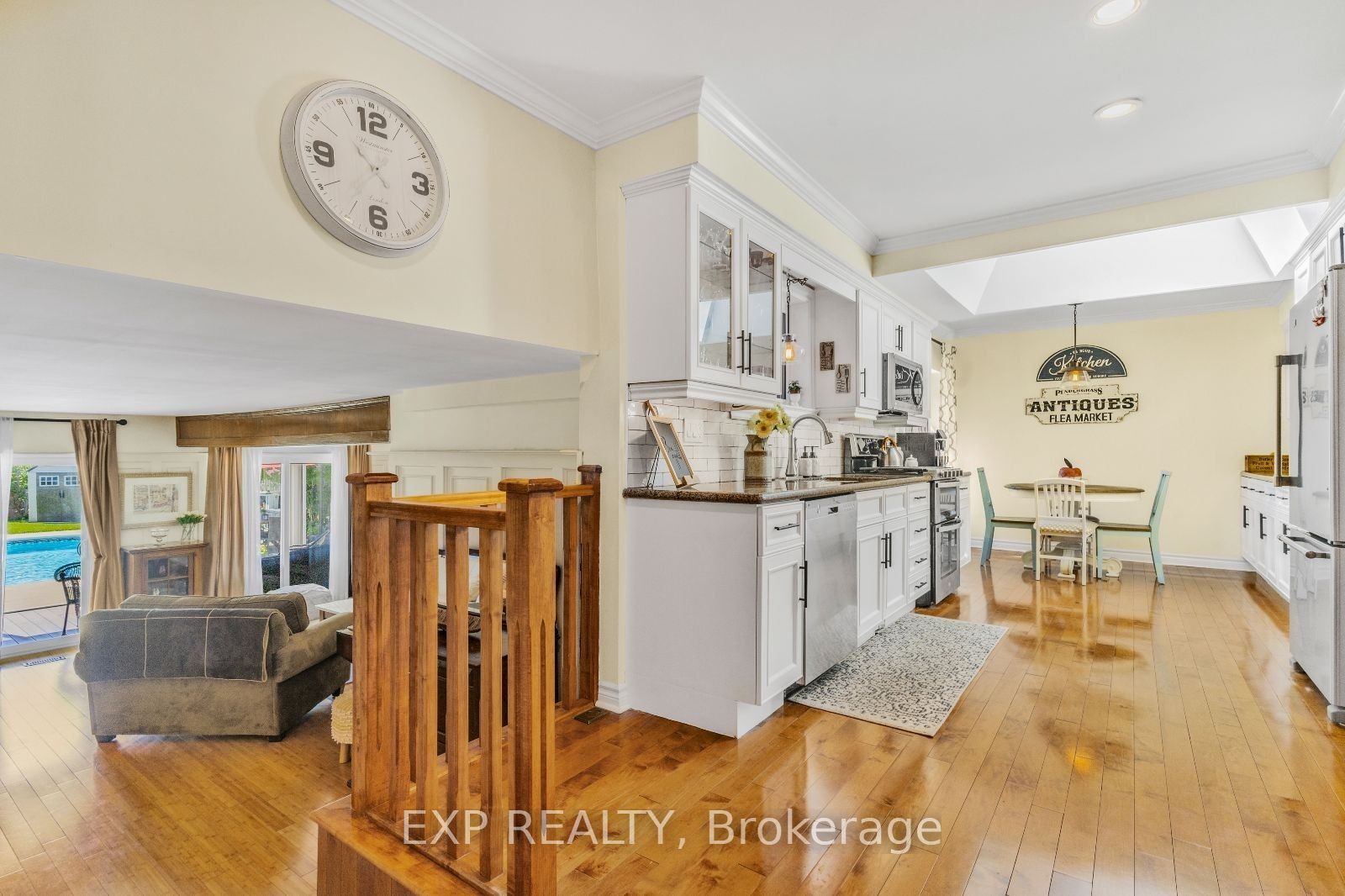 27 Caldwell Crescent