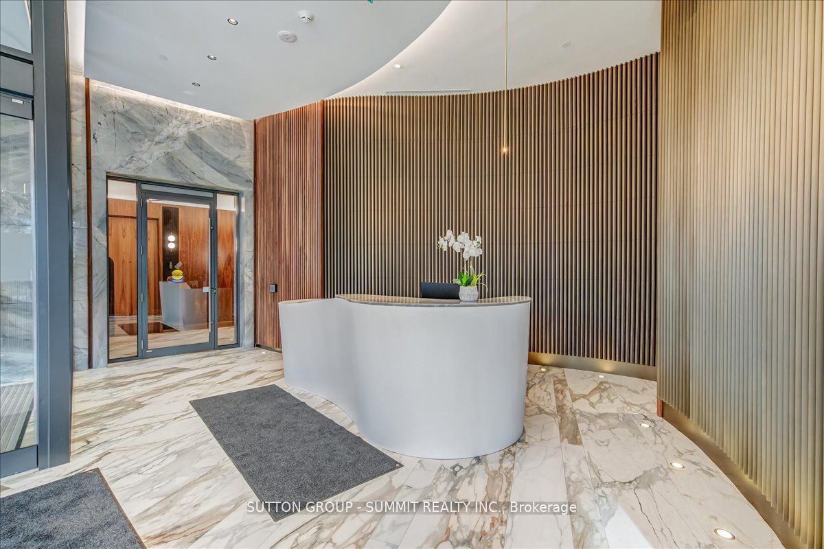 55 PORT Street E #702