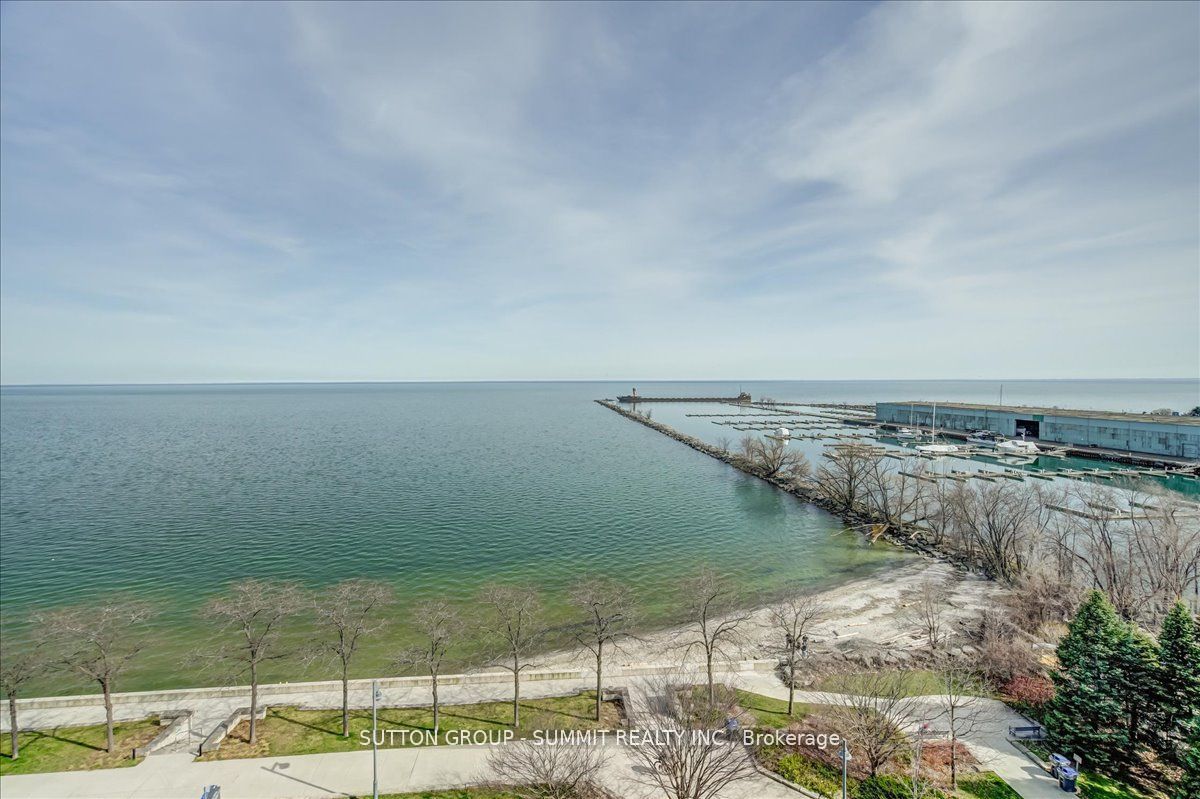 55 PORT Street E #702