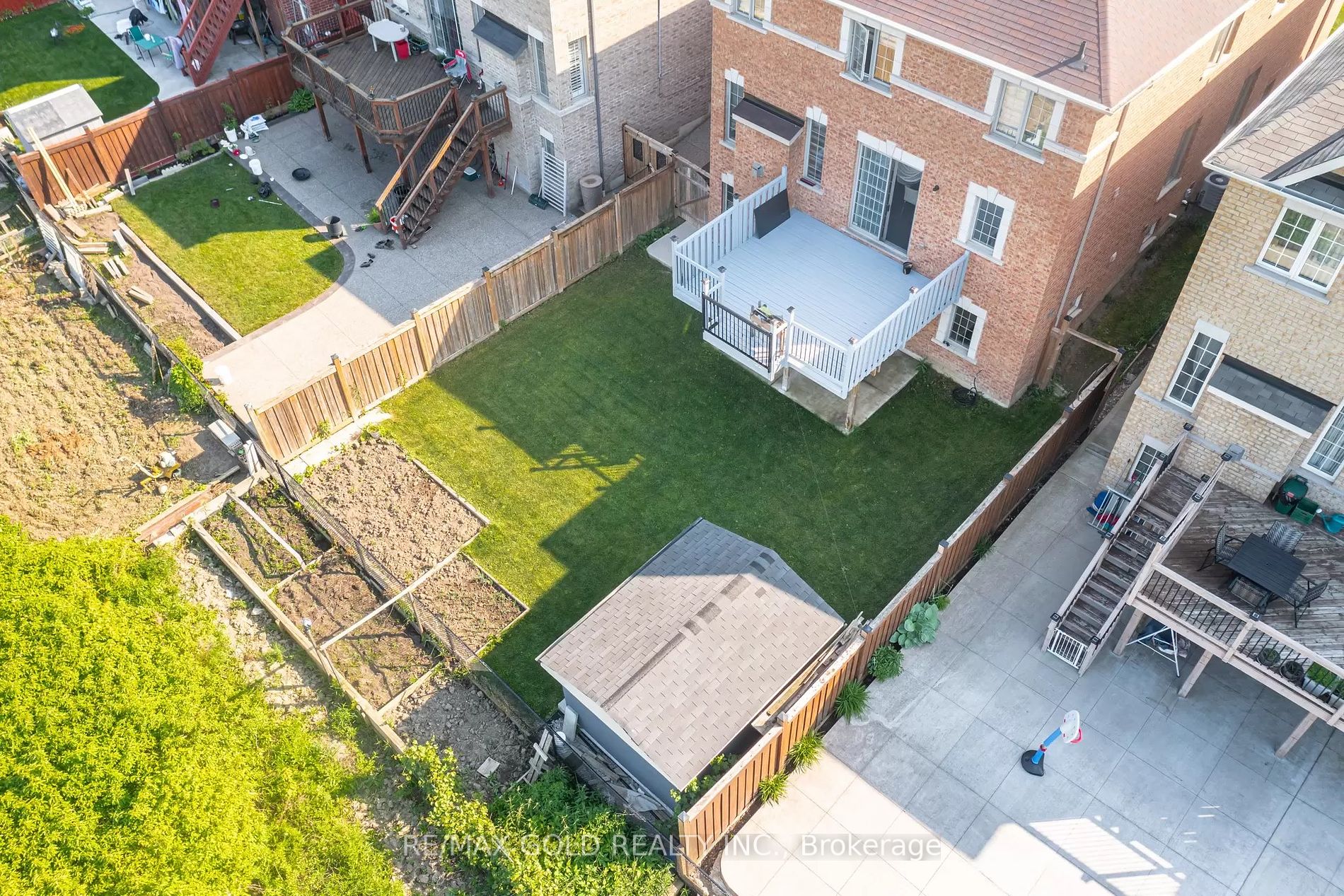 79 Apple Valley Way