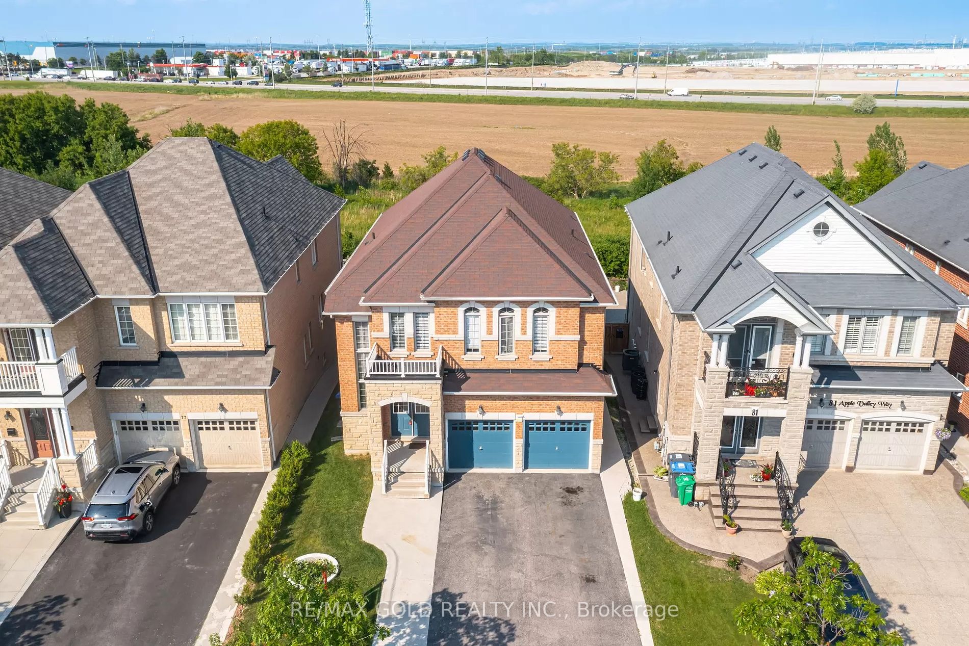 79 Apple Valley Way