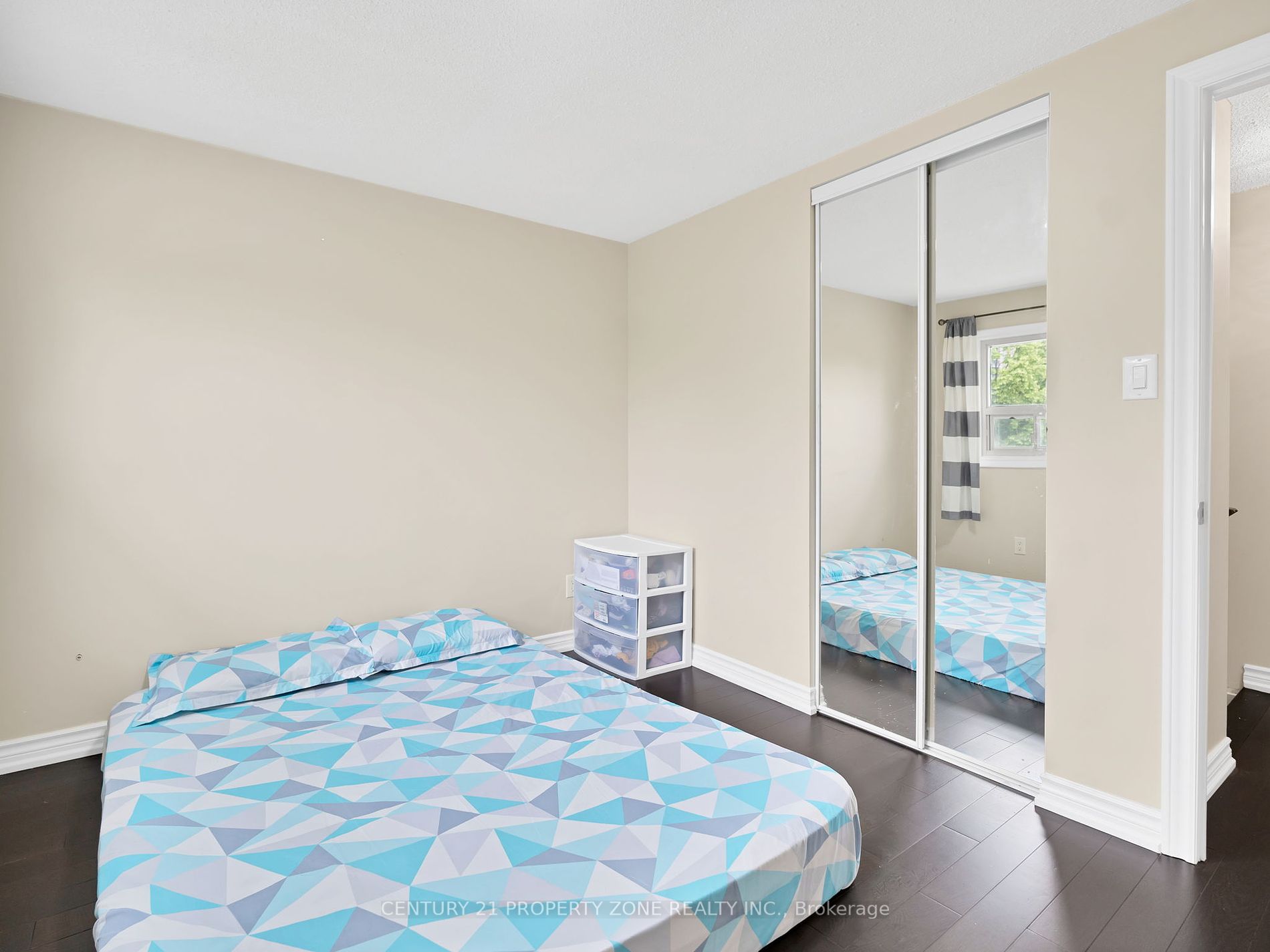 58 Schubert Cres