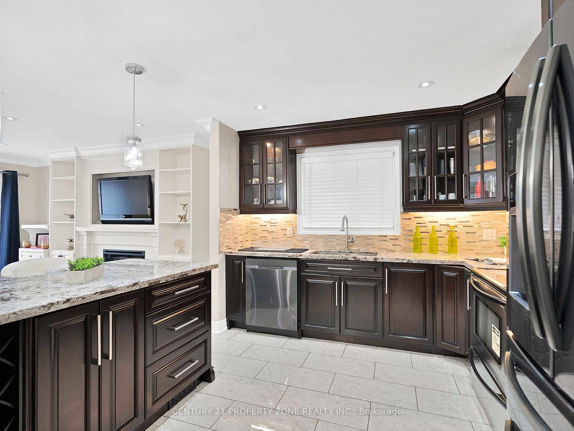 58 Schubert Cres