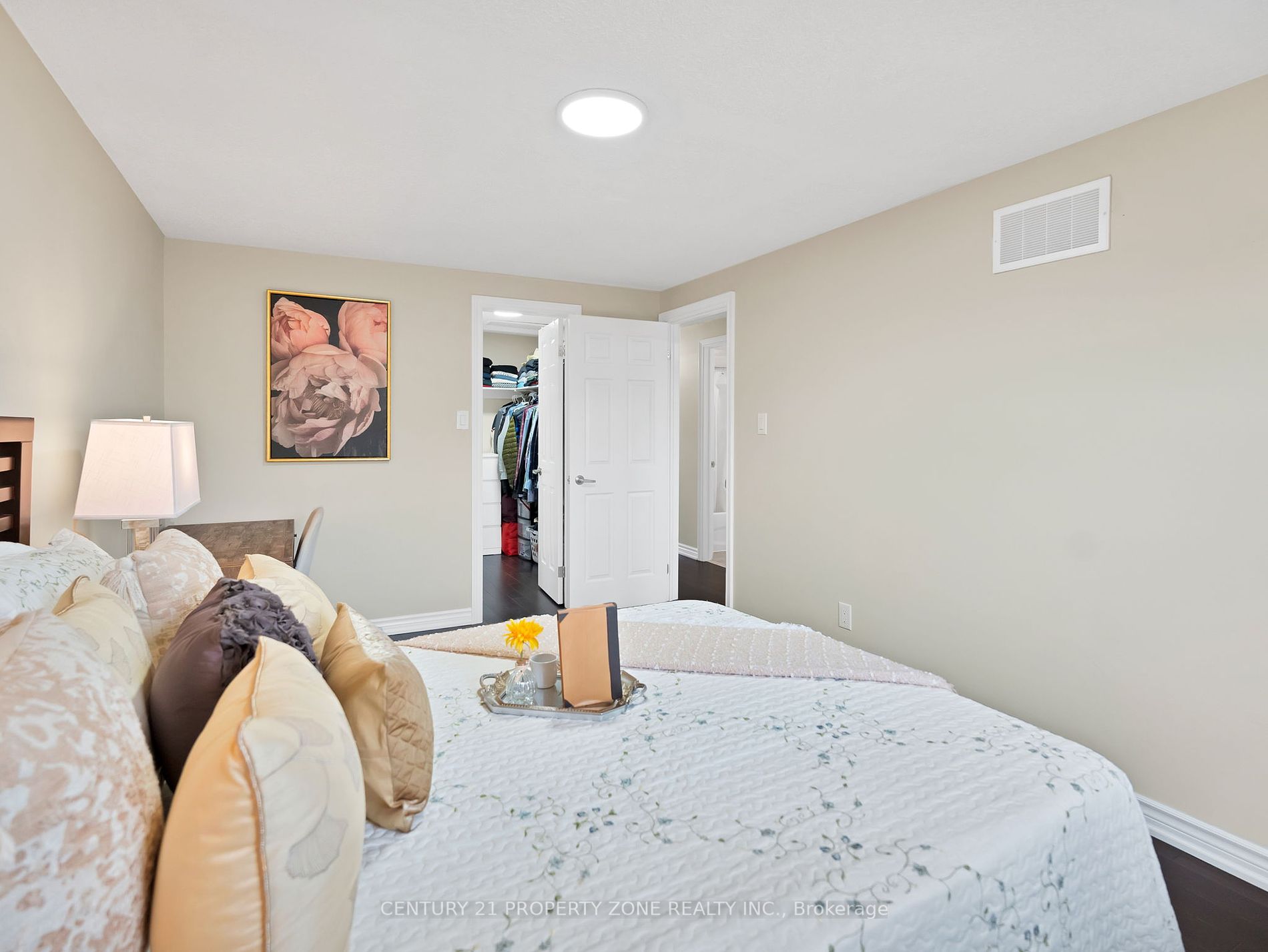 58 Schubert Cres