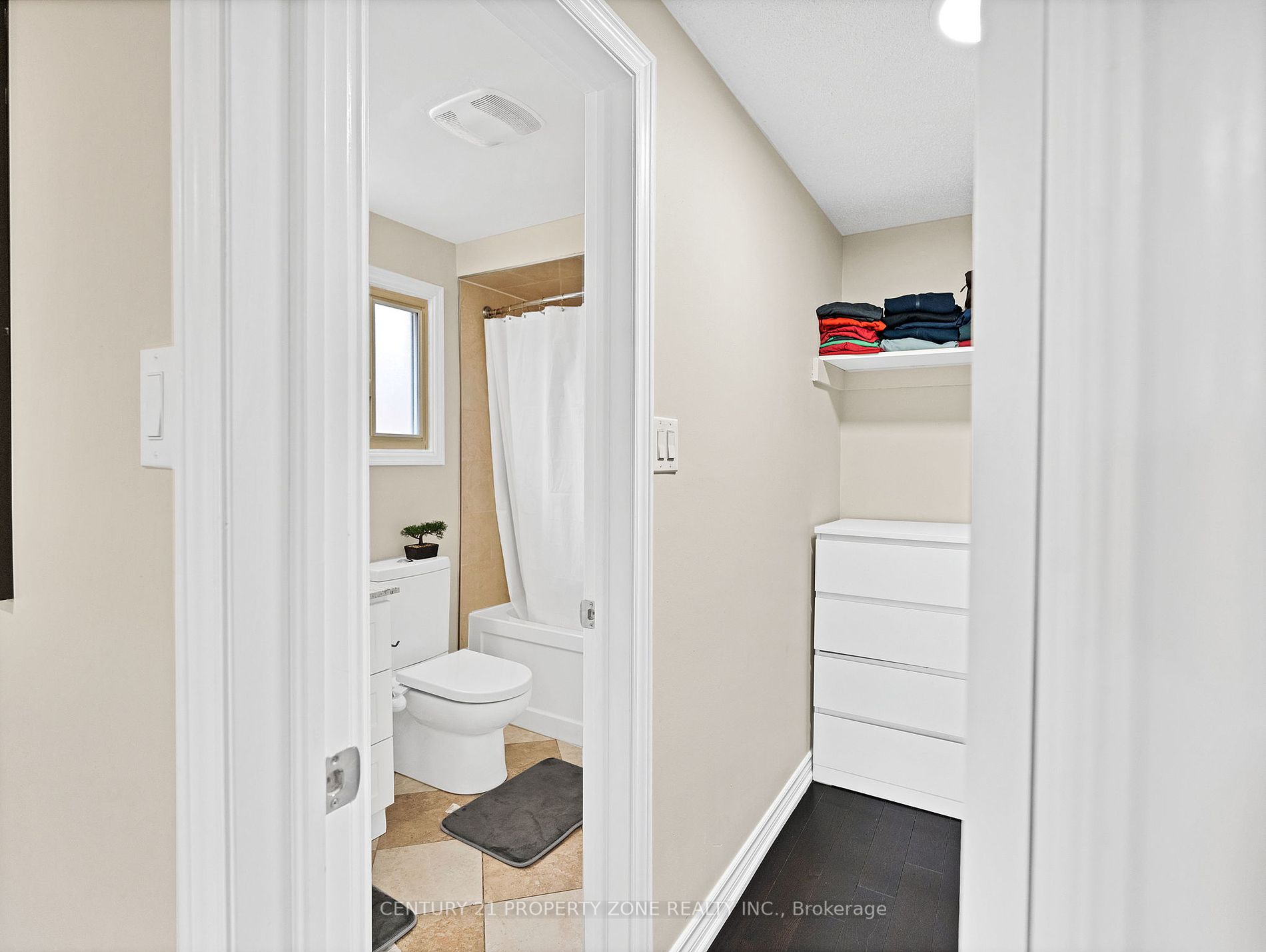 58 Schubert Cres