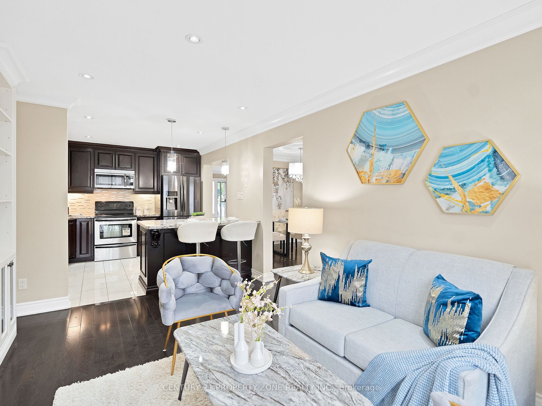 58 Schubert Cres
