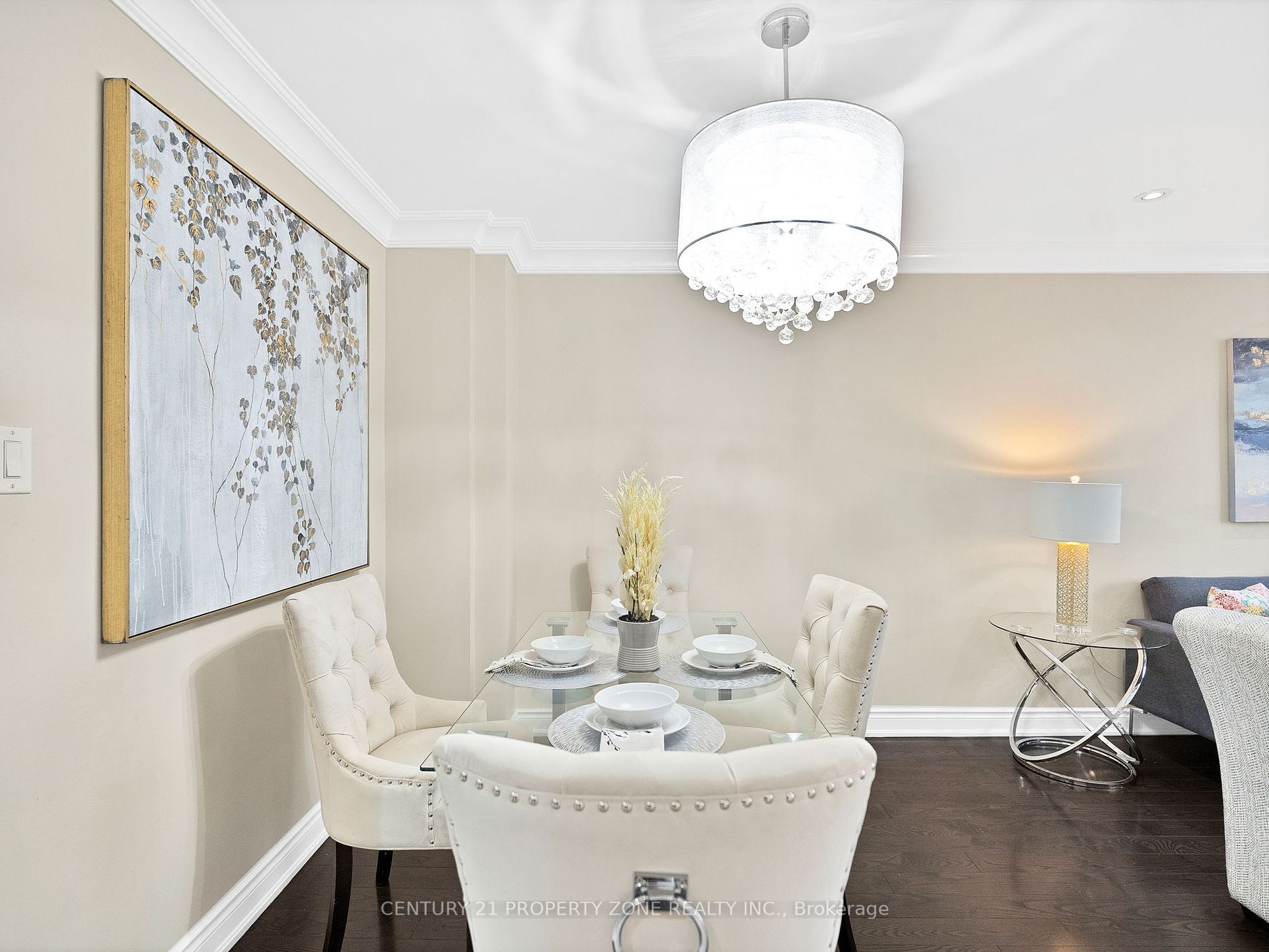 58 Schubert Cres