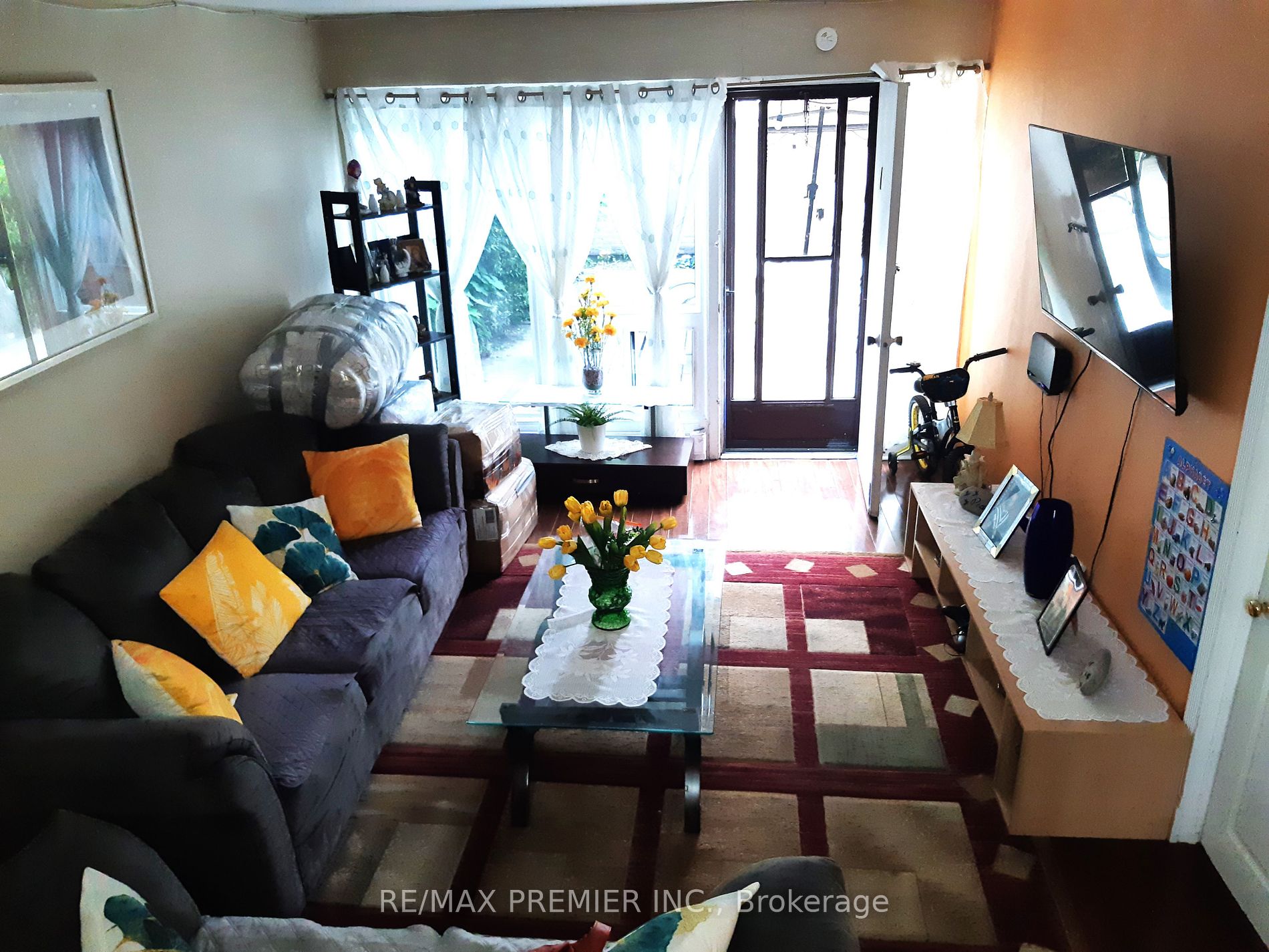 61 Driftwood Avenue, #7
