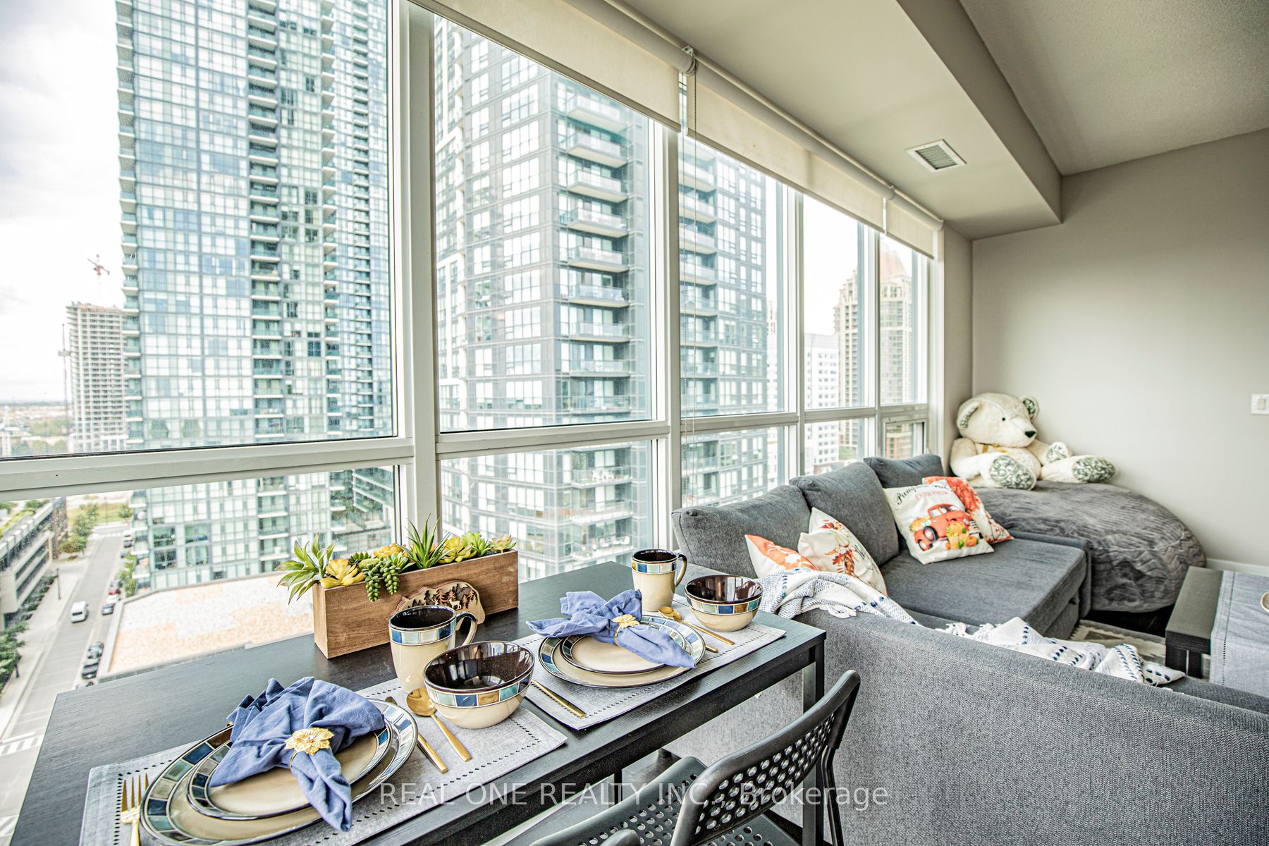 4011 Brickstone Mews, #1202