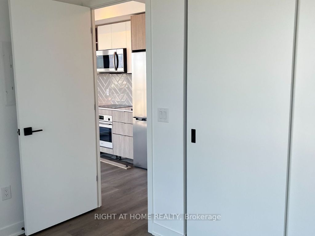 36 Zorra Street #2303