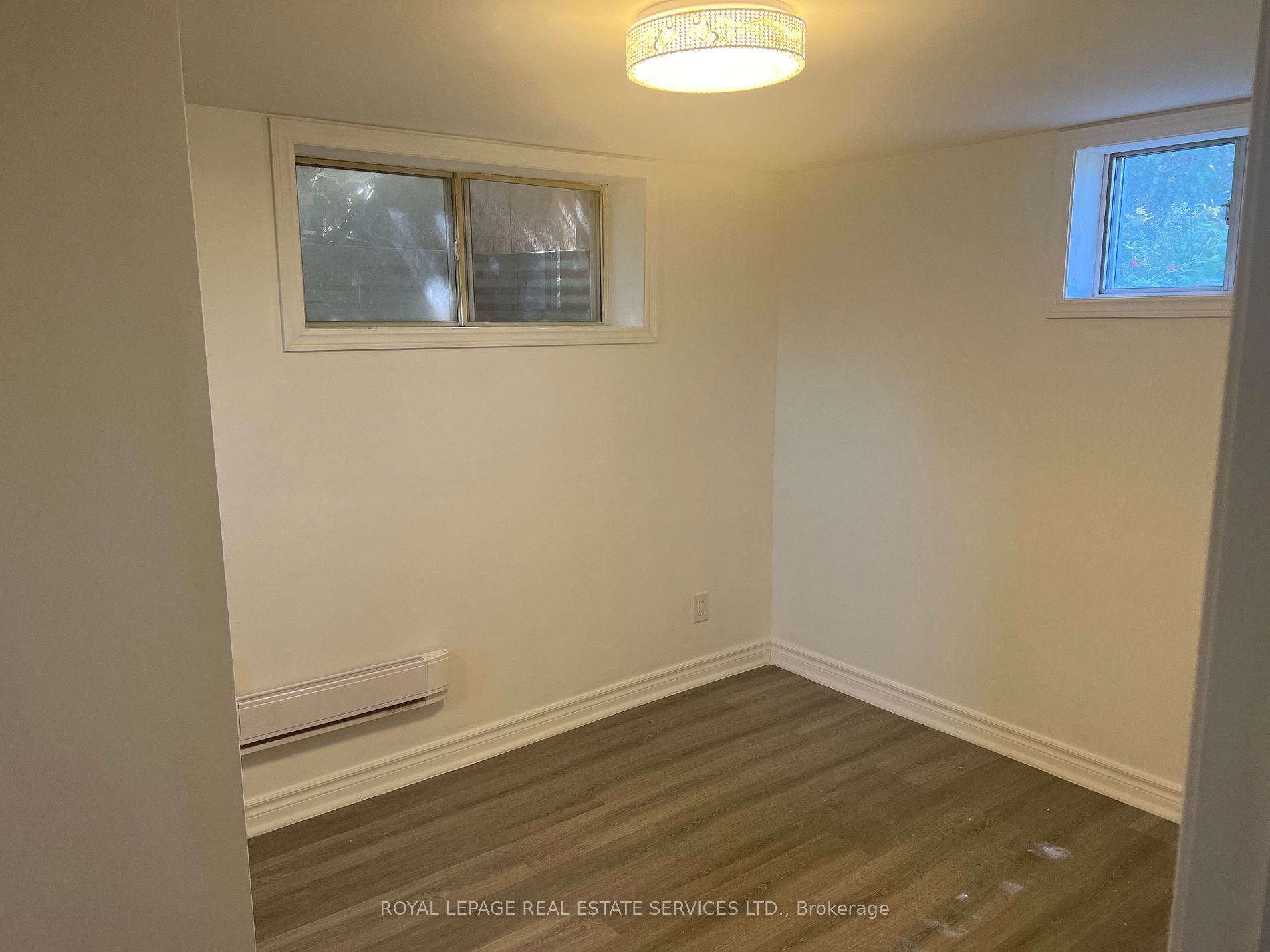 18 Ewing Street #1