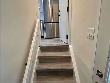 18 Ewing Street #1