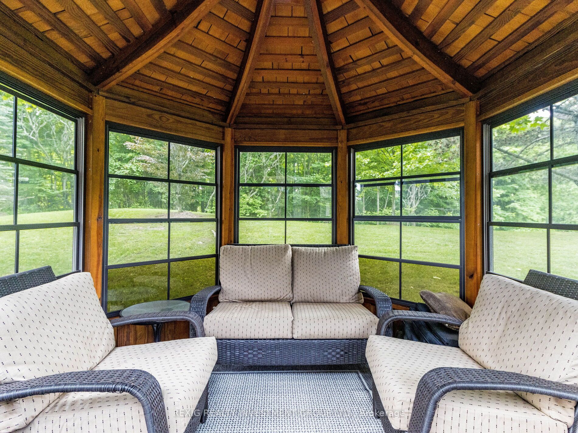 27 Cedar Drive