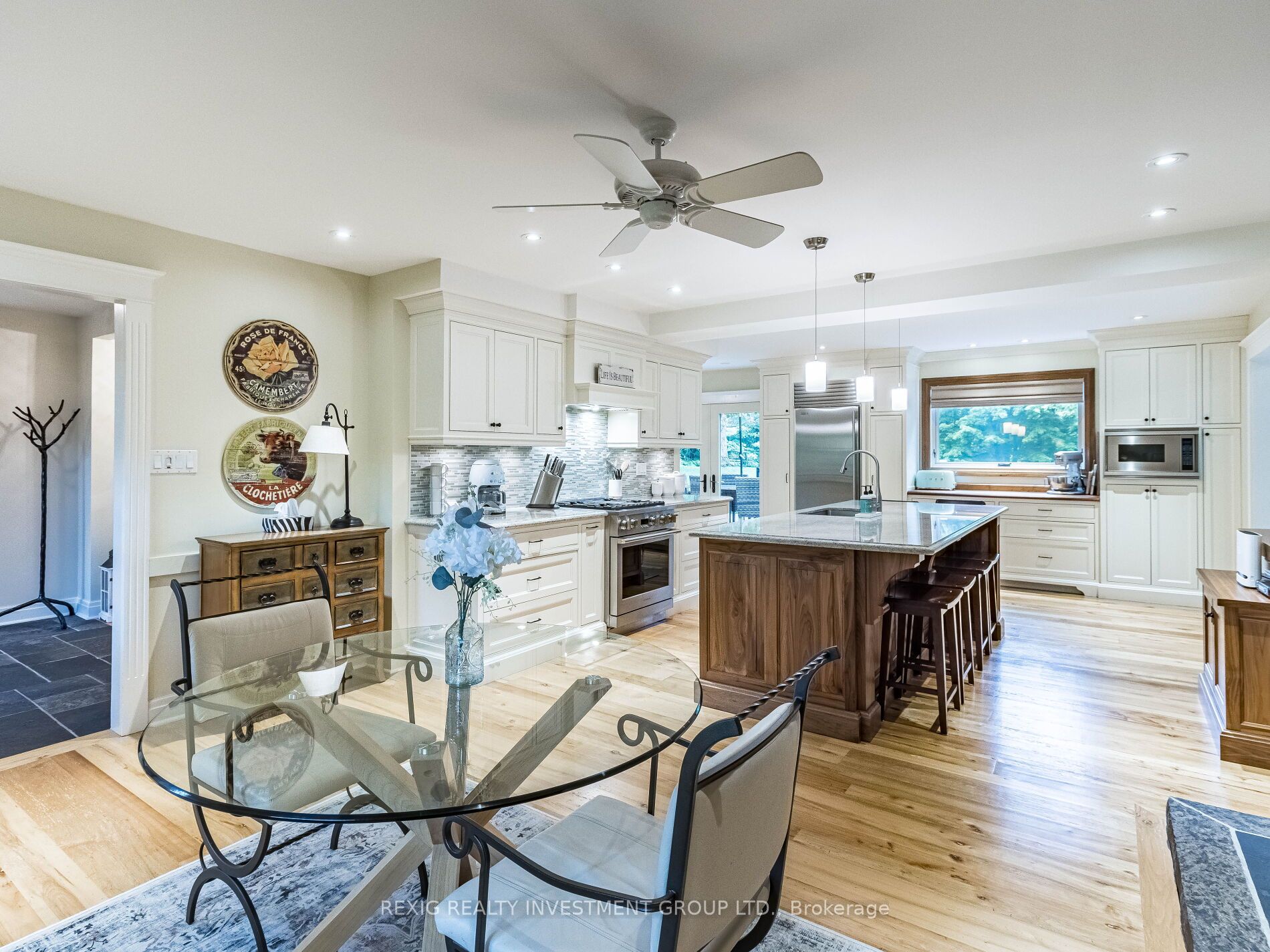 27 Cedar Drive