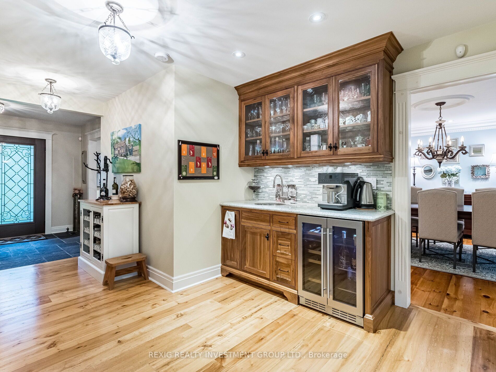 27 Cedar Drive